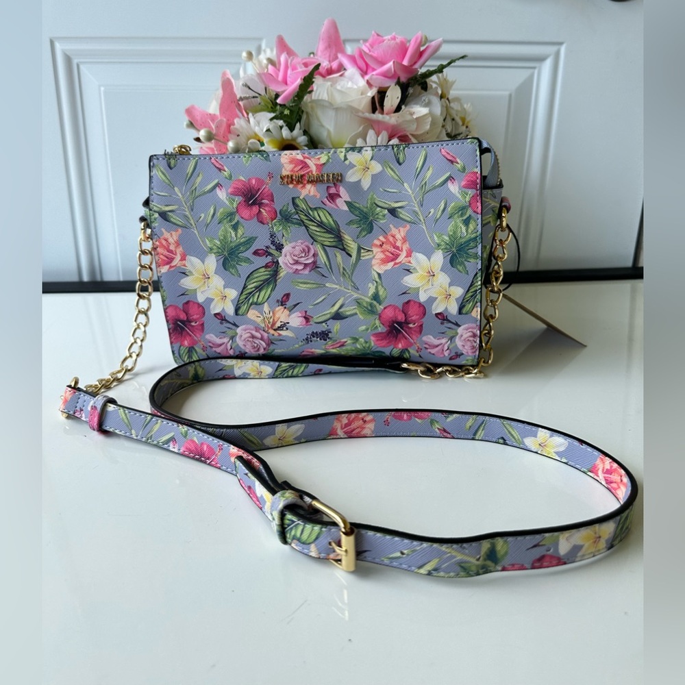 STEVE MADDEN Blexi Crossbody Bag Blue Flower Tropical Floral Print